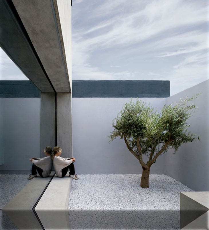 Строительство, минимализм, хай-тек