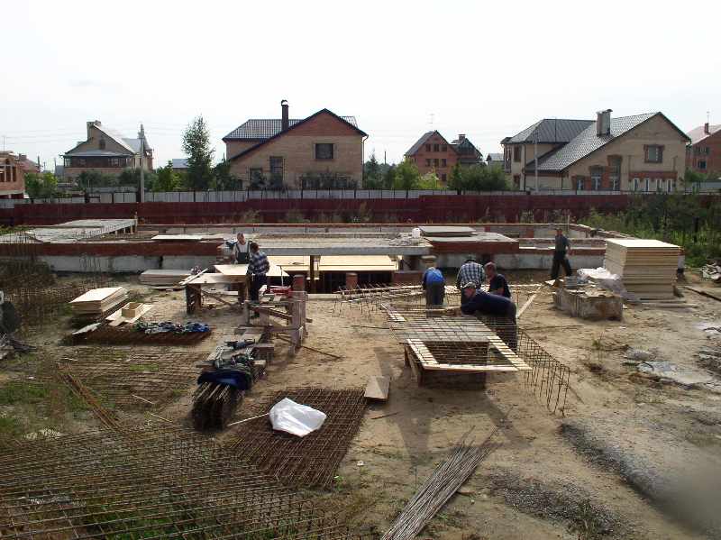 Ищу бригаду строителей на коттеджи