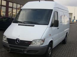 Грузоперевозки на а/м Мерседес-Спринтер объём до 30 кубов,перевозки по городу,Крыму,Украине.Есть грузчики, возможны скидки.